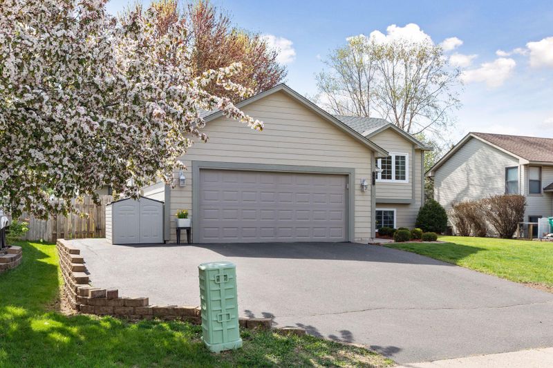 1472 Highland Rd, Stillwater, MN 55082