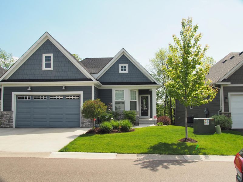 4530 Zircon Ln N, Plymouth, MN 55446