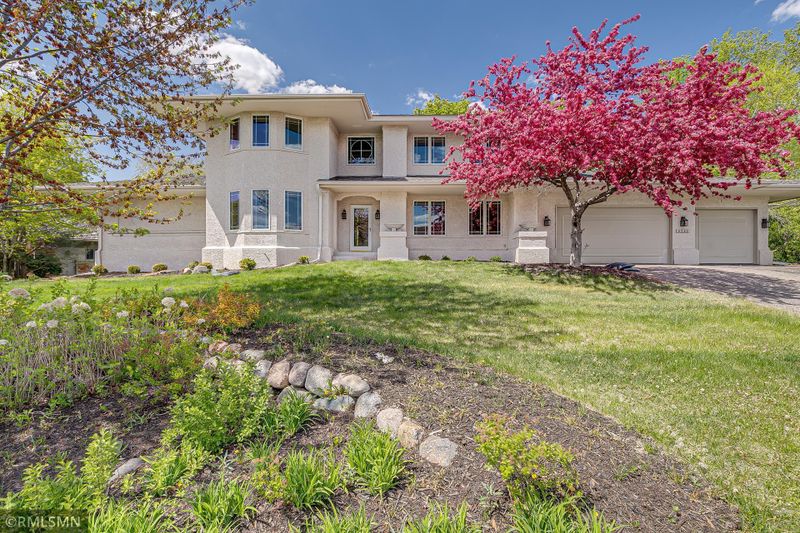 4340 Avondale St, Minnetonka, MN 55345
