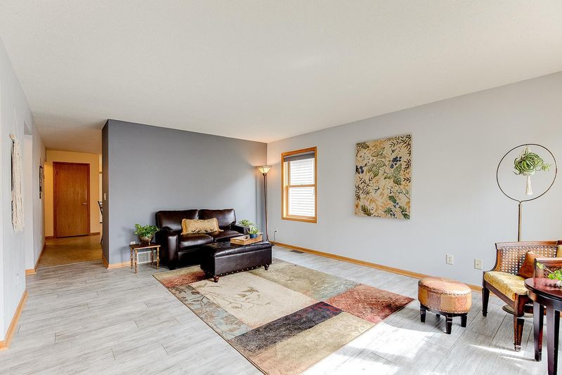 4321 5th St NE, Columbia Heights, MN 55421