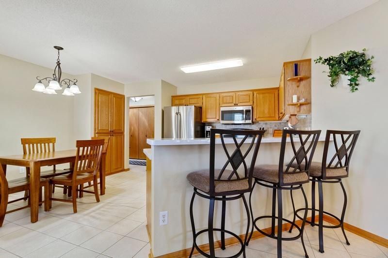 9156 Larkspur Glade, Maple Grove, MN 55311