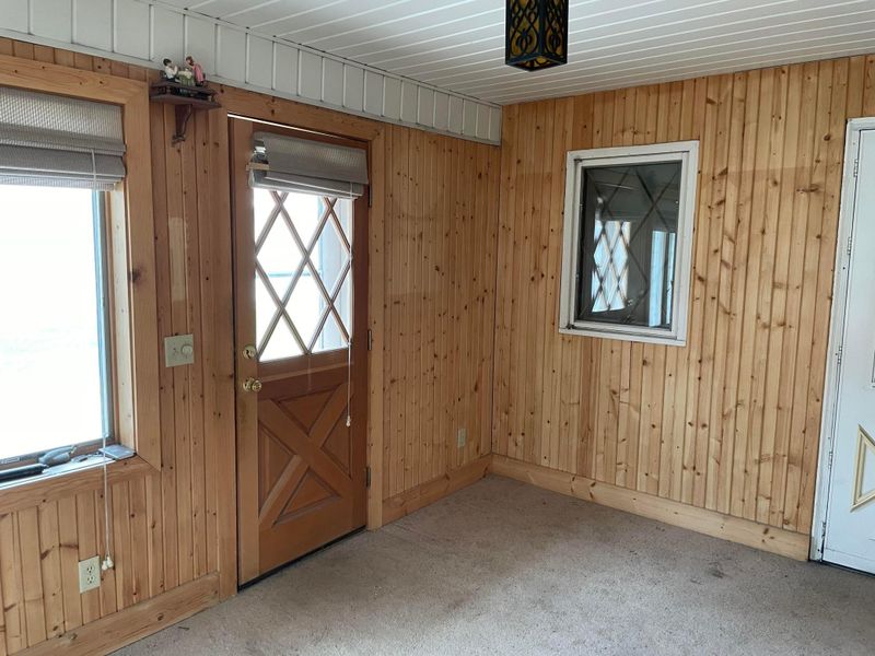 905 13th Ave SW, Willmar, MN 56201