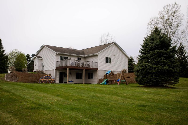 2337 90th Ave, Osceola, WI 54020