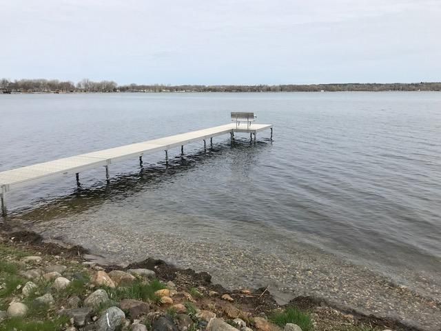 28536 S Shore Dr, Starbuck, MN 56381