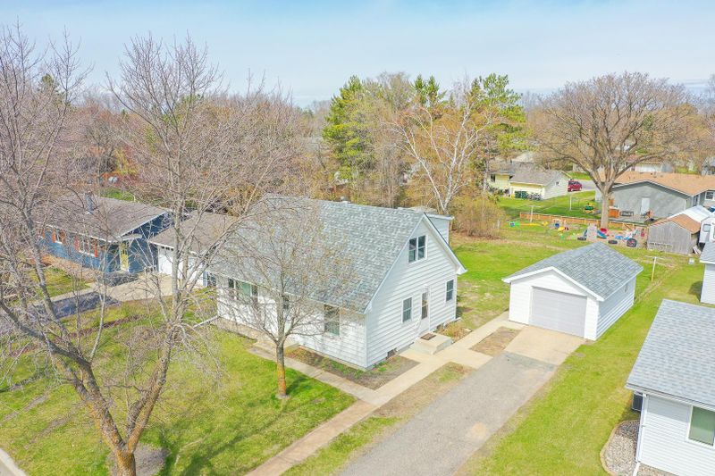 1914 Fairway Ln NE, Alexandria, MN 56308