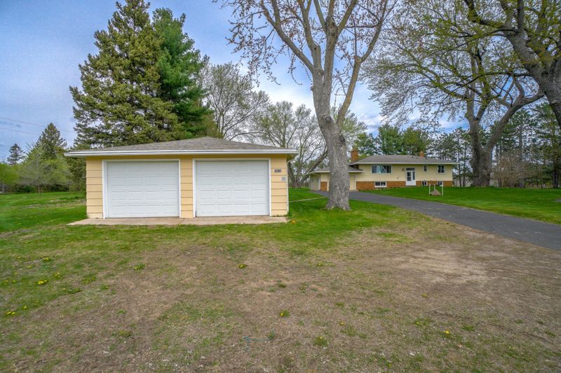 6616 170th St N, Hugo, MN 55038