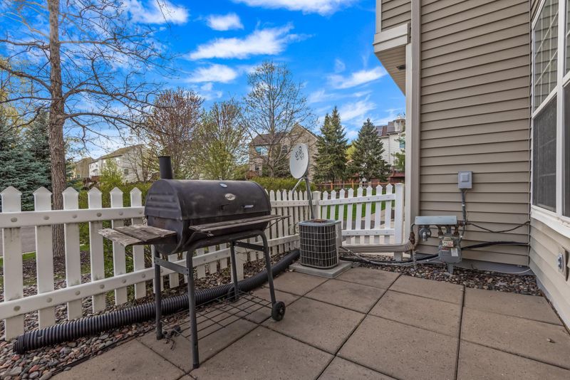 11924 85th Pl N, Maple Grove, MN 55369