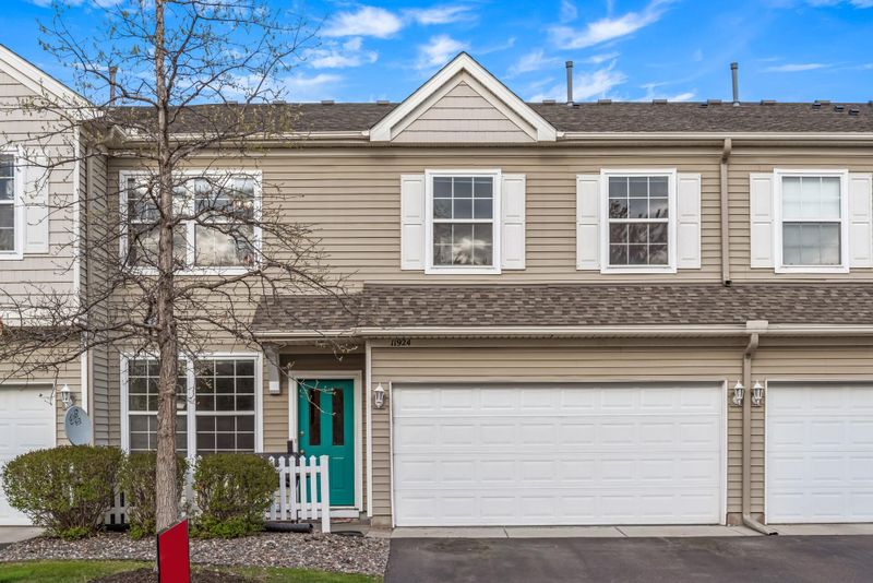 11924 85th Pl N, Maple Grove, MN 55369