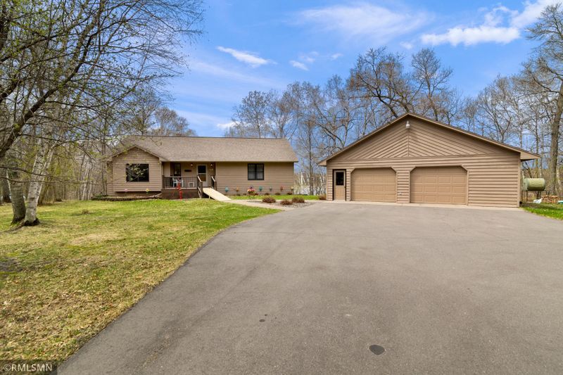 9444 Oak Bluff, Brainerd, MN 56401