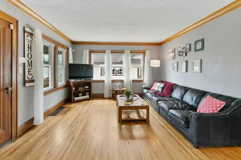 3435 Emerson Ave N, Minneapolis, MN 55412