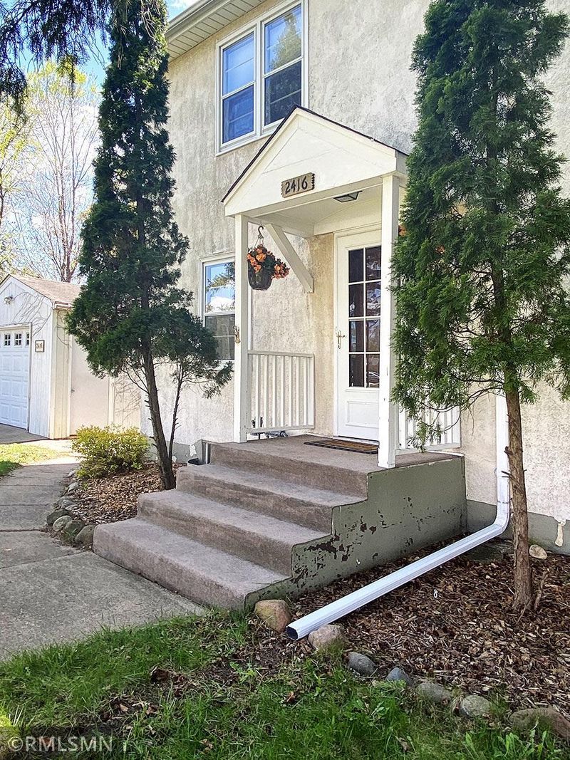 2416 15th Ave E, North Saint Paul, MN 55109