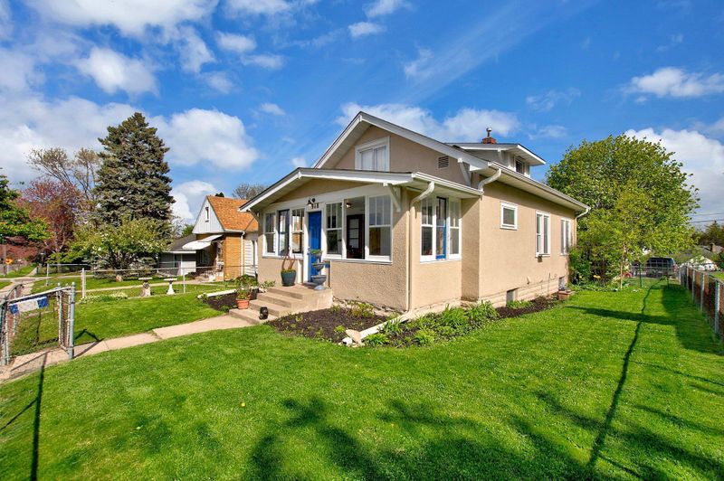 918 Dodd Rd, West Saint Paul, MN 55118