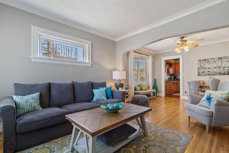 1204 Jefferson Ave, Saint Paul, MN 55105