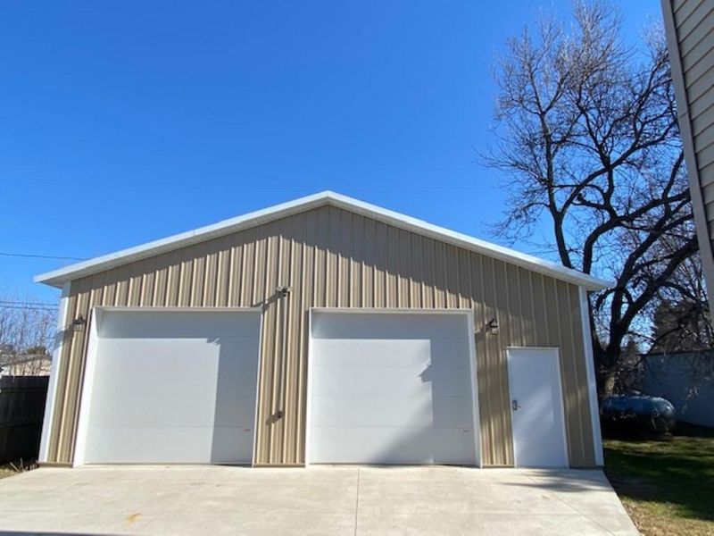 41 Astor Rd, Babbitt, MN 55706