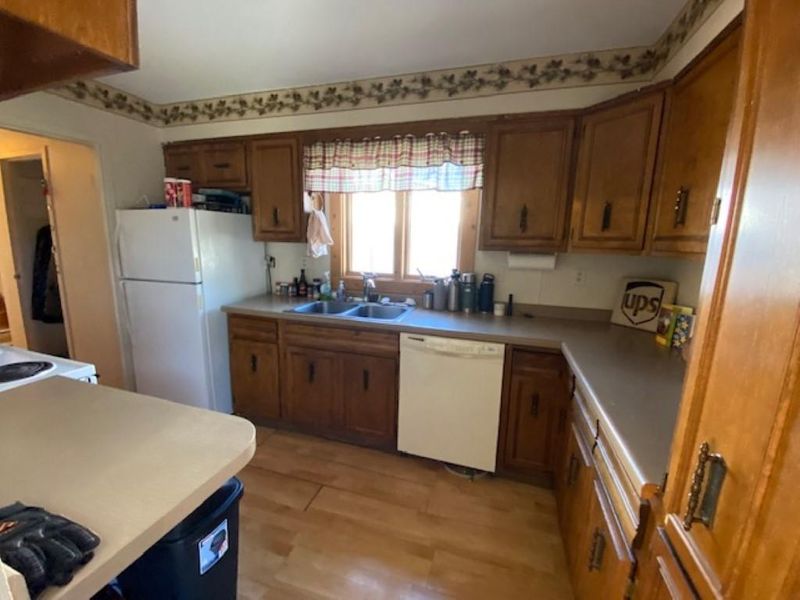 41 Astor Rd, Babbitt, MN 55706