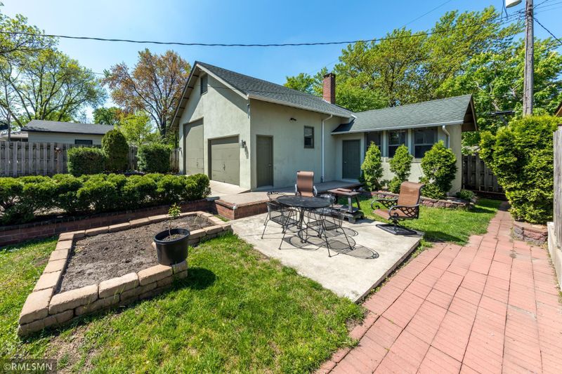 3934 Alabama Ave S, Saint Louis Park, MN 55416