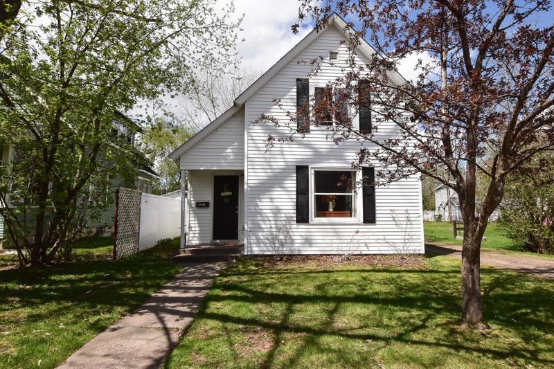 625 9th St Sw, Pine City, MN 55063