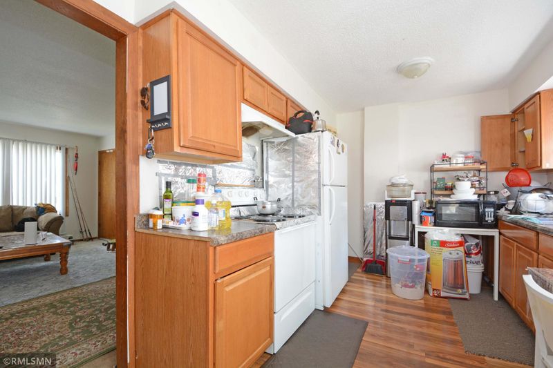 1612 Stillwater Ave E, Saint Paul, MN 55106