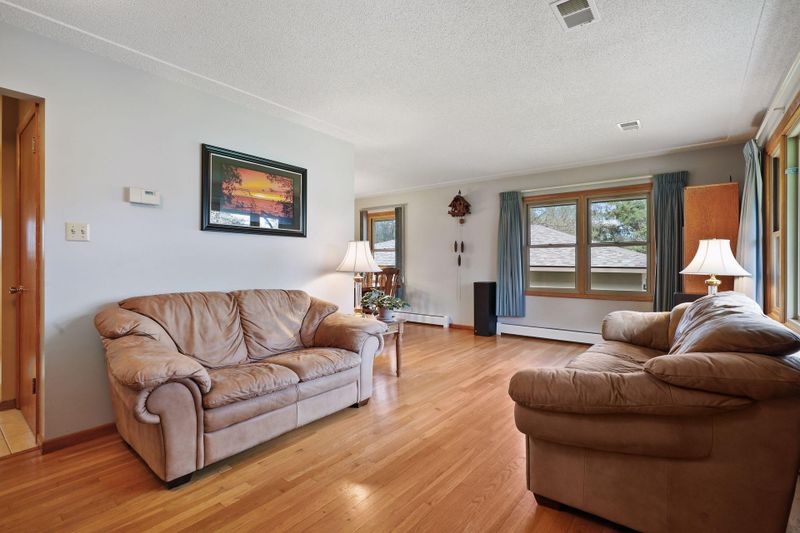 1271 132nd Ln NE, Blaine, MN 55434