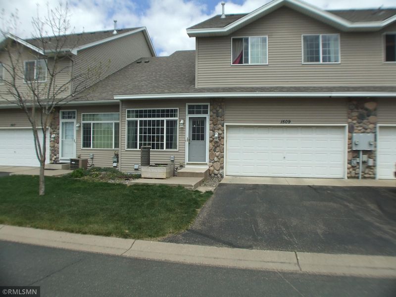 1509 127th Ln NW, Coon Rapids, MN 55448