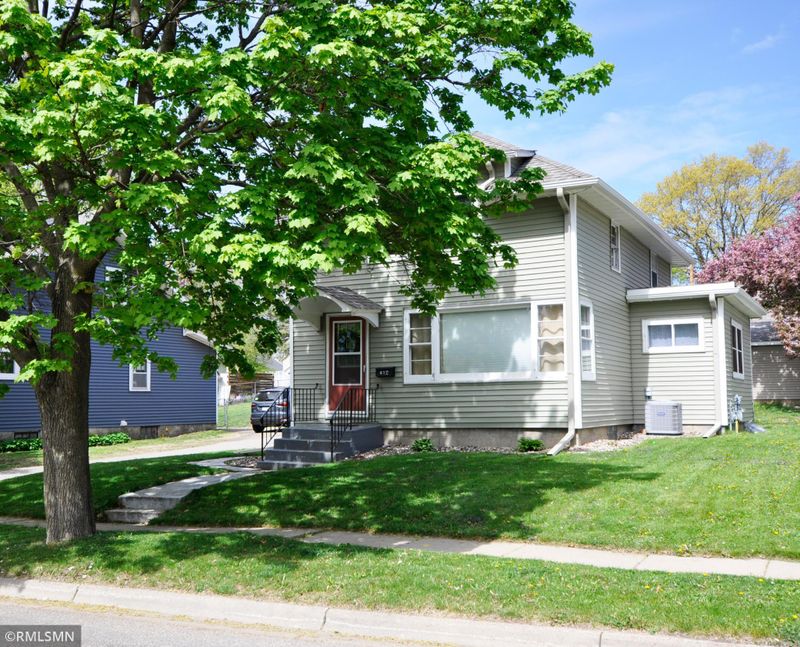 412 10th St, Red Wing, MN 55066