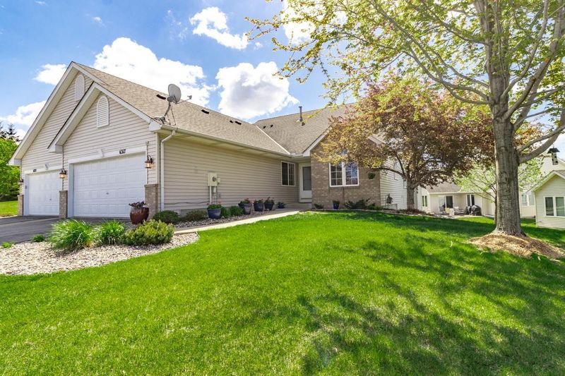 6317 S Park Dr, Savage, MN 55378