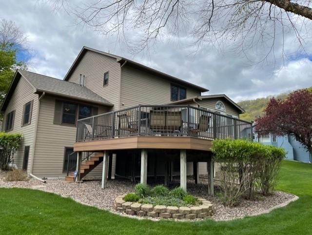 56 Forest Oak Ct, Winona, MN 55987