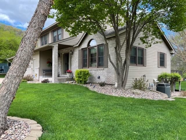 56 Forest Oak Ct, Winona, MN 55987