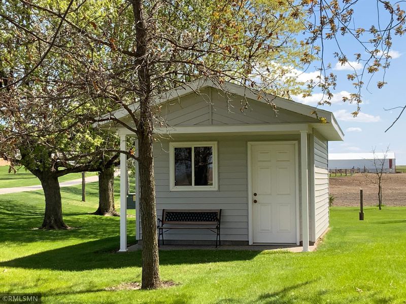 14463 175th St, Watkins, MN 55389