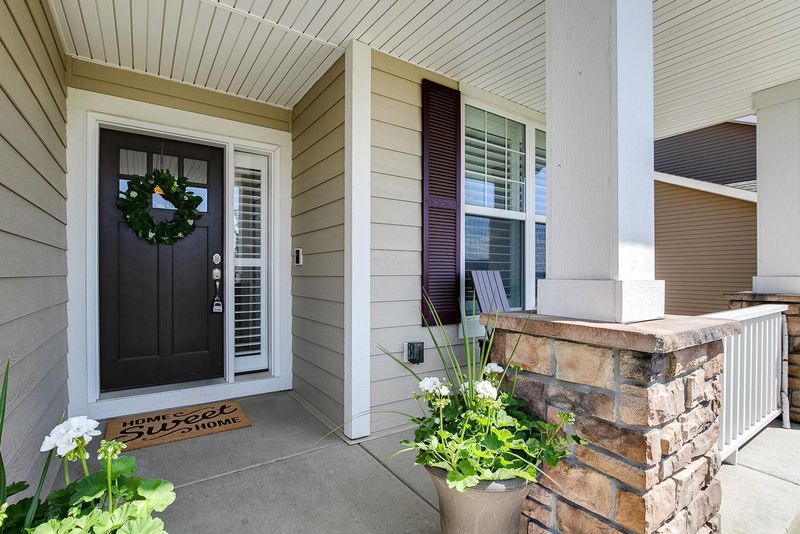 19314 Impala Ave, Lakeville, MN 55044