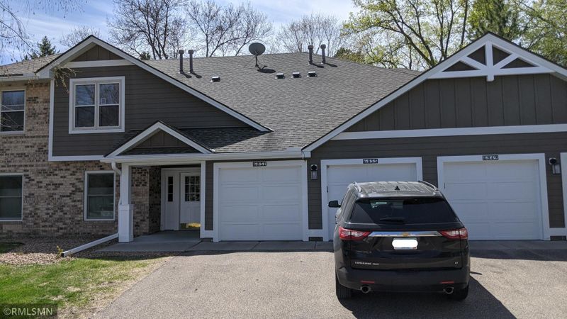 6855 Langford Dr, Edina, MN 55436