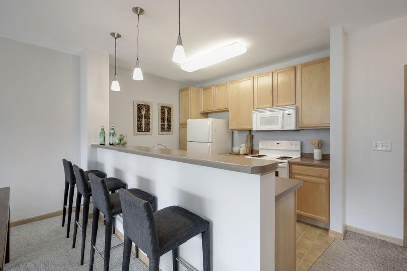 7600 Lyndale Ave S #326, Richfield, MN 55423