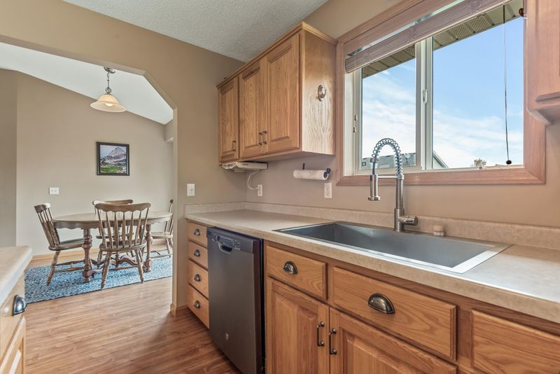 747 Eagle Lake Rd S, Big Lake, MN 55309