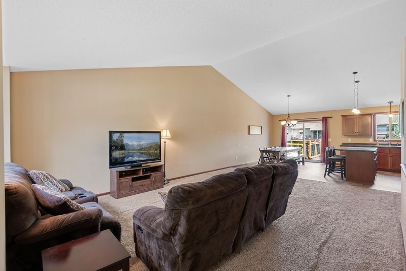 2109 119th Ave NE, Blaine, MN 55449