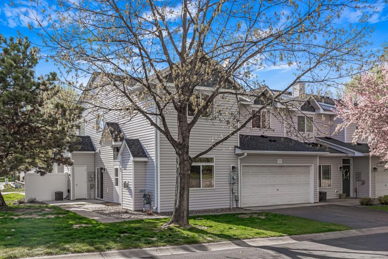 10904 Tamarack St NW, Coon Rapids, MN 55433
