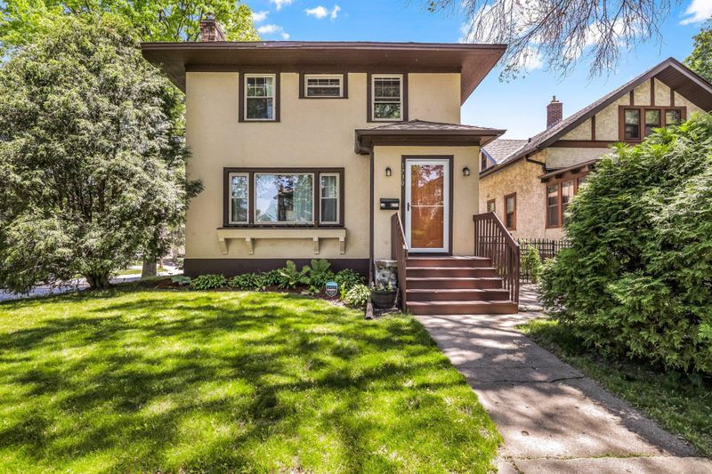 1730 Oliver Ave N, Minneapolis, MN 55411