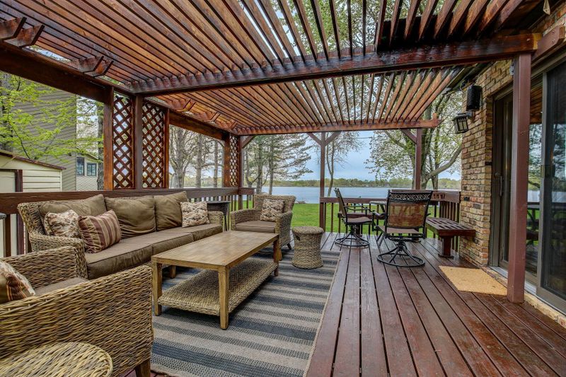 1411 Highway 96 E, White Bear Lake, MN 55110