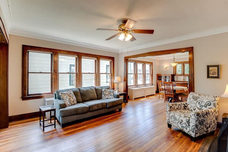 2119 Dupont Ave N, Minneapolis, MN 55411