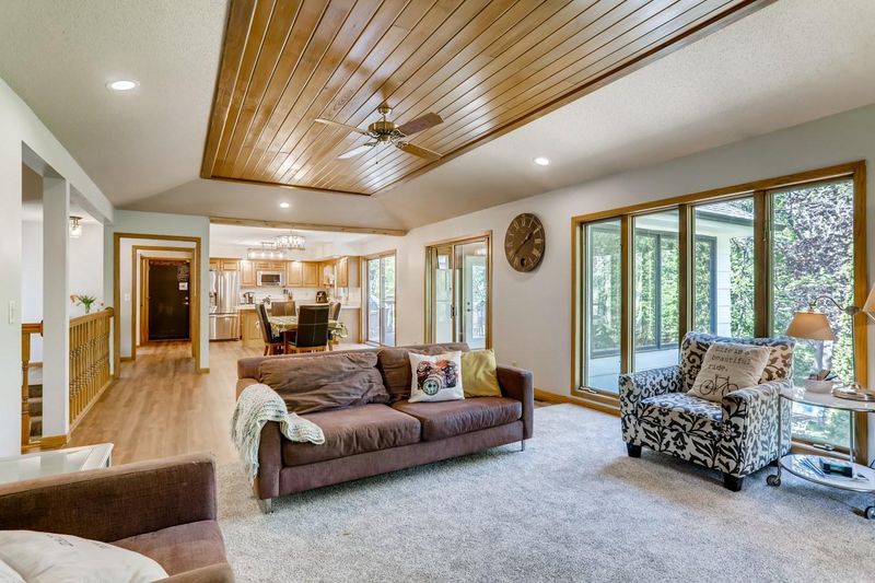 1829 127th Ln NW, Coon Rapids, MN 55448