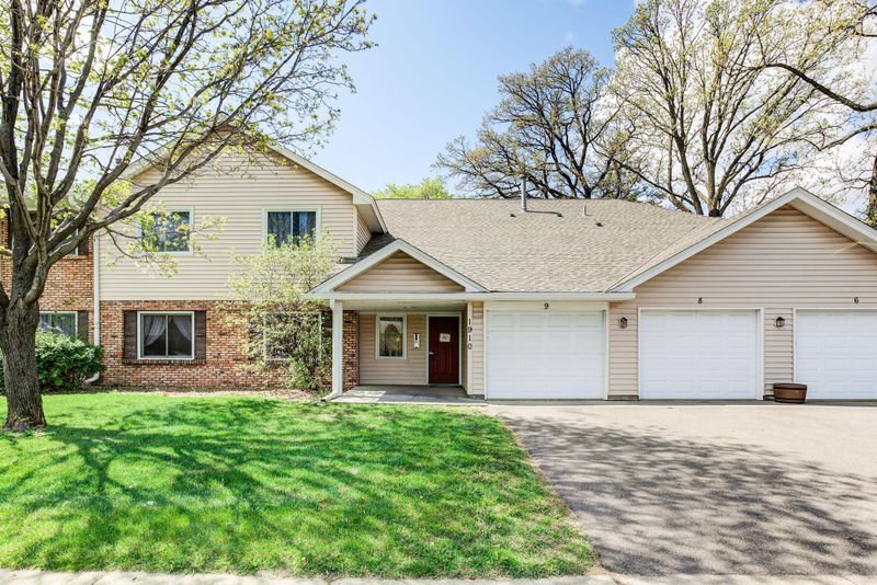 1910 Coon Rapids Blvd NW #6, Coon Rapids, MN 55433