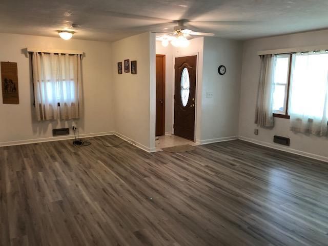 723 14th St NE, Owatonna, MN 55060