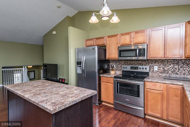 321 Interior Dr NE, Pine Island, MN 55963