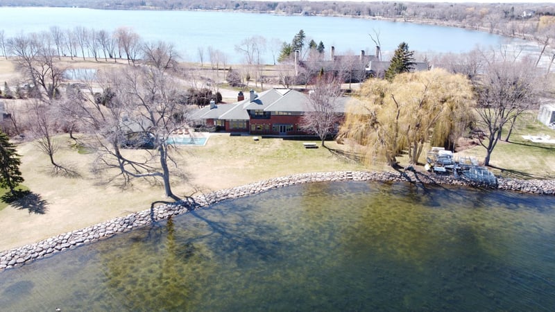 1280 Bracketts Point Rd, Wayzata, MN 55391