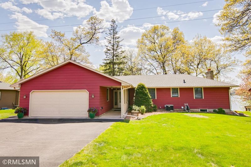 23136 E Martin Lake Dr NE, Stacy, MN 55079