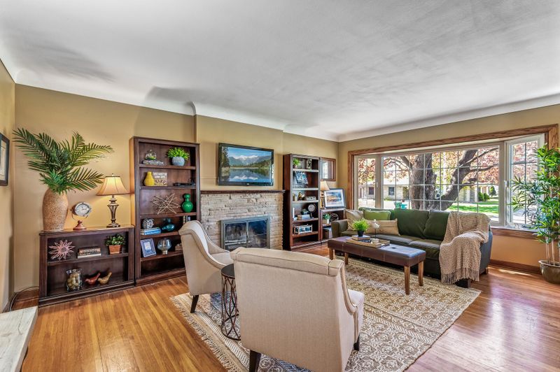 2509 W Armour Ter, Saint Anthony, MN 55418