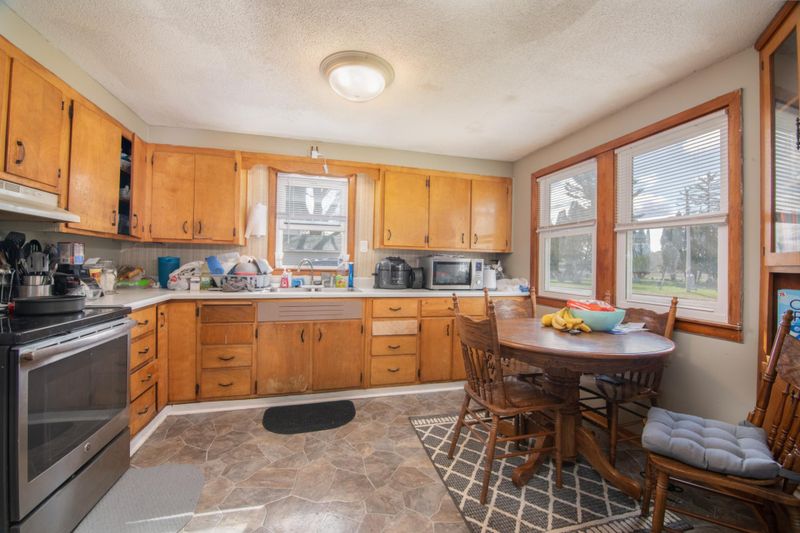 125 State Hwy 48, Cumberland, WI 54829