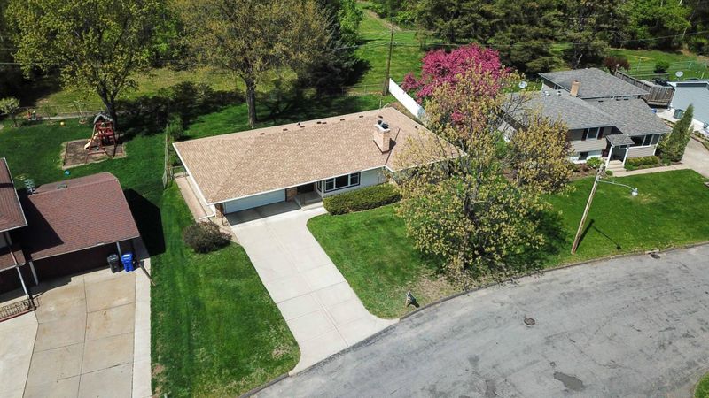 1803 Woodcrest Dr, Saint Paul, MN 55119
