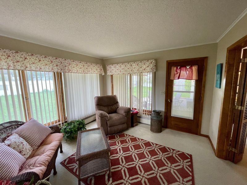 111 Southview St, Owatonna, MN 55060
