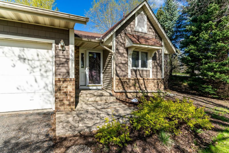 3601 Blue Jay Way, Eagan, MN 55123