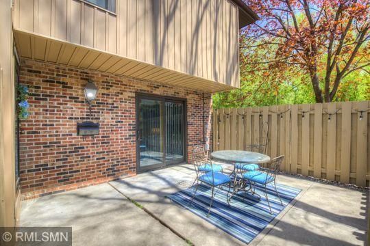 2547 Unity Ave N, Golden Valley, MN 55422